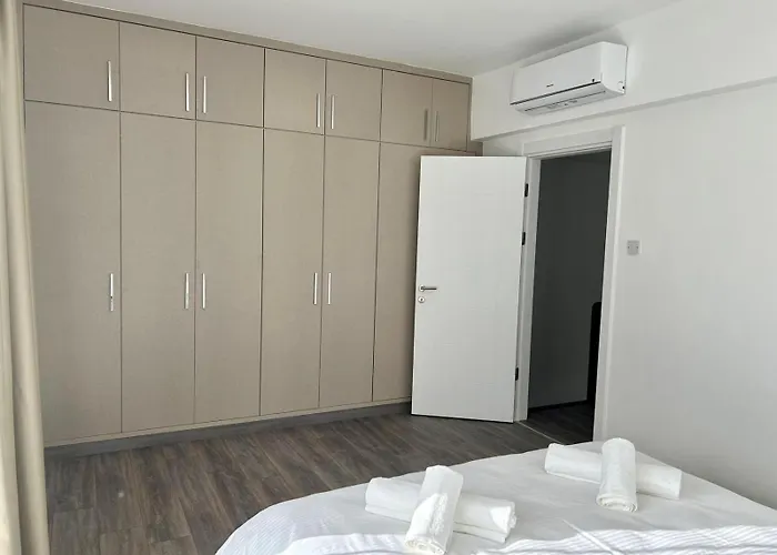 ヴィラ West Park, Near Merit Casino *