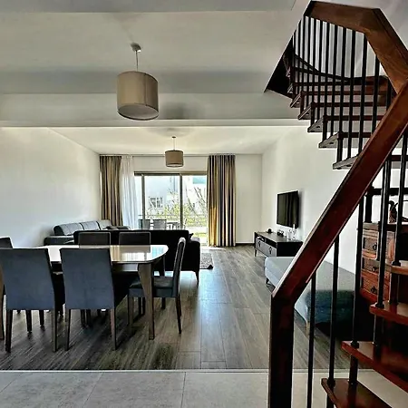 West Park, Near Merit Casino